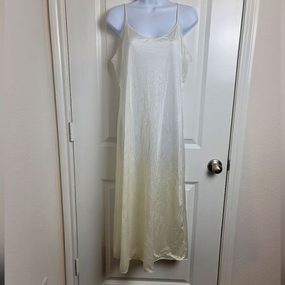 Vanity Fair Other - VANITY FAIR Vintage Slip Dress